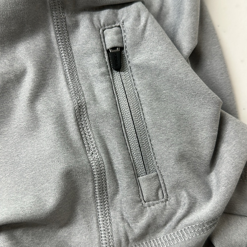 Vuori Men’s Uluwatu UPF Hoodie, NWT, Platinum Heather, V1075 - Picture 13 of 16